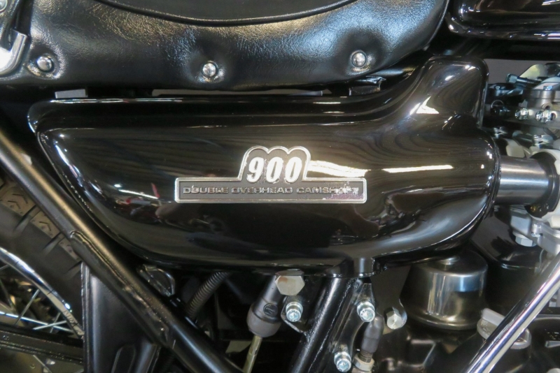 カワサキ KZ1000(A2)Z1仕様 黒豆外装 CRキャブ ZUオリジナル集合管 10