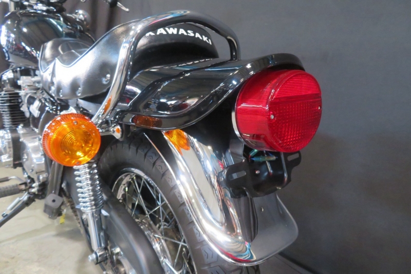 カワサキ KZ1000(A2)Z1仕様 黒豆外装 CRキャブ ZUオリジナル集合管 28