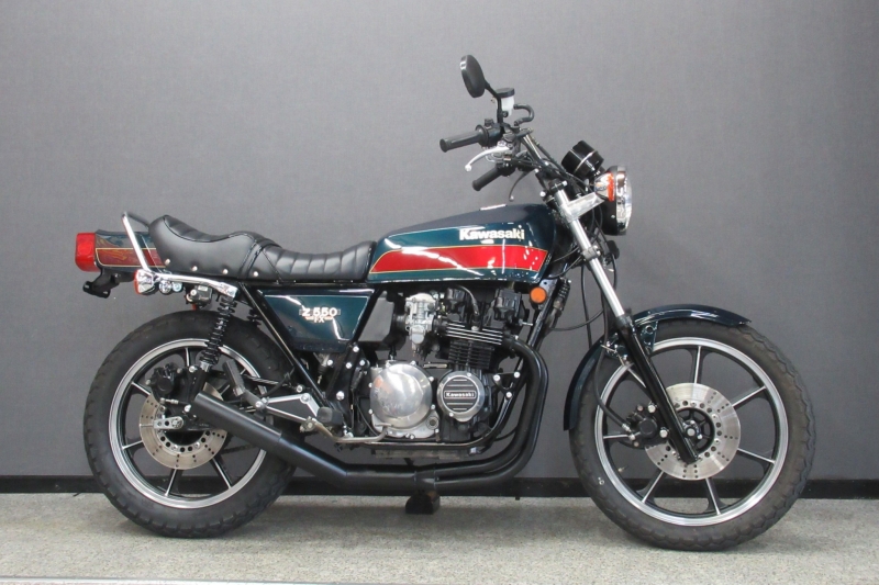 カワサキ KZ550D E4カラー 20