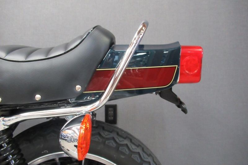 カワサキ KZ550D E4カラー 15