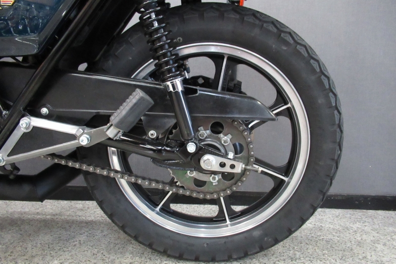 カワサキ KZ550D E4カラー 19