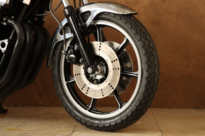 カワサキ KZ1000LTD(B3) MK-2仕様 5