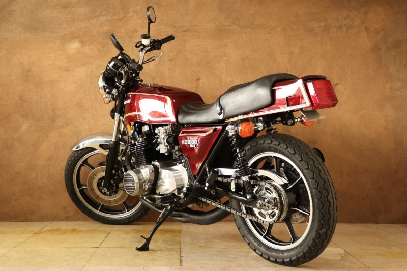 カワサキ KZ1000LTD(B3) MK-2仕様 19