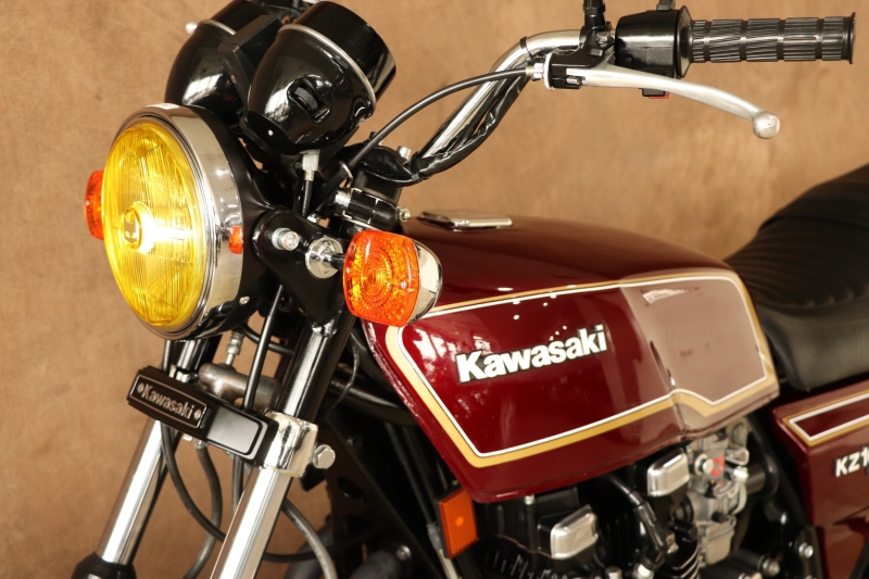 カワサキ KZ1000LTD(B3) MK-2仕様 12