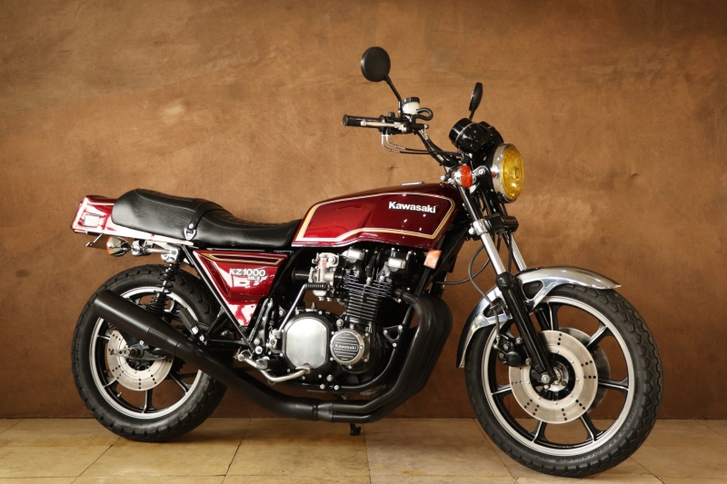 カワサキ KZ1000LTD(B3) MK-2仕様 1