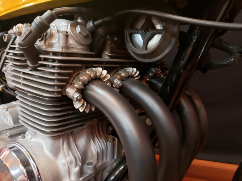 ホンダ CB400F JMCAヨシムラ管 22