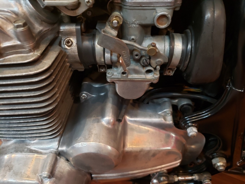 ホンダ CB400F JMCAヨシムラ管 6