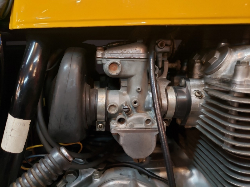 ホンダ CB400F JMCAヨシムラ管 19