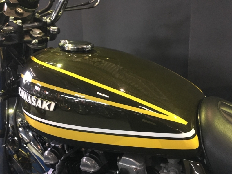 カワサキ KZ900 ブラックエンジン 外装ニューペイント 黒集合 24