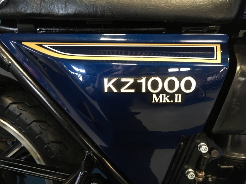 カワサキ KZ1000MK-ll  8