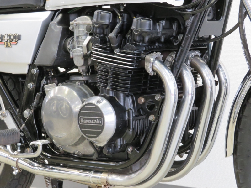 カワサキ Z400J 8