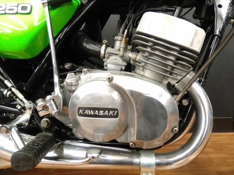 カワサキ KH250 欧州仕様 フルノーマル 6