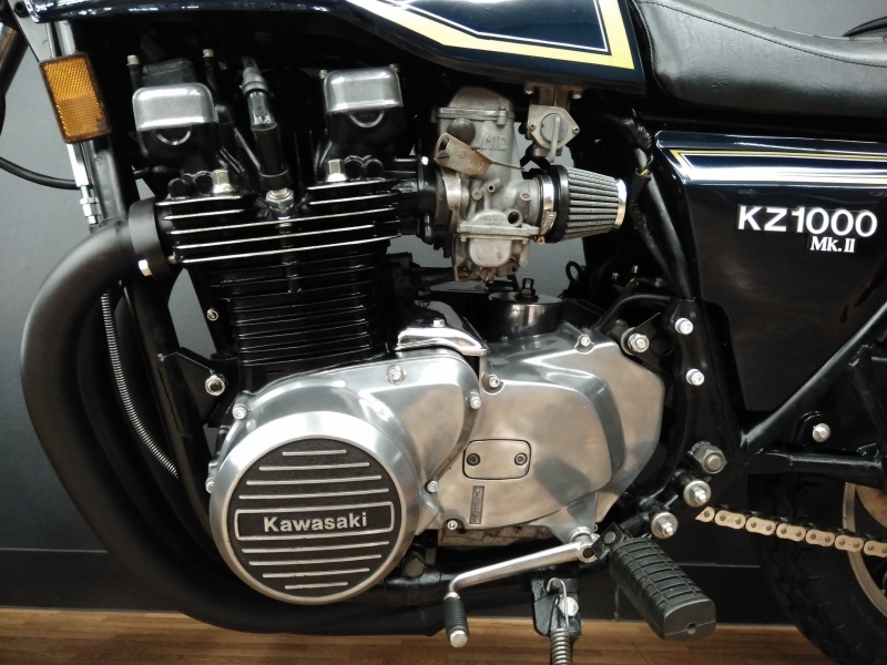 カワサキ KZ1000MK-ll ウエマツオリジナル黒集合 18