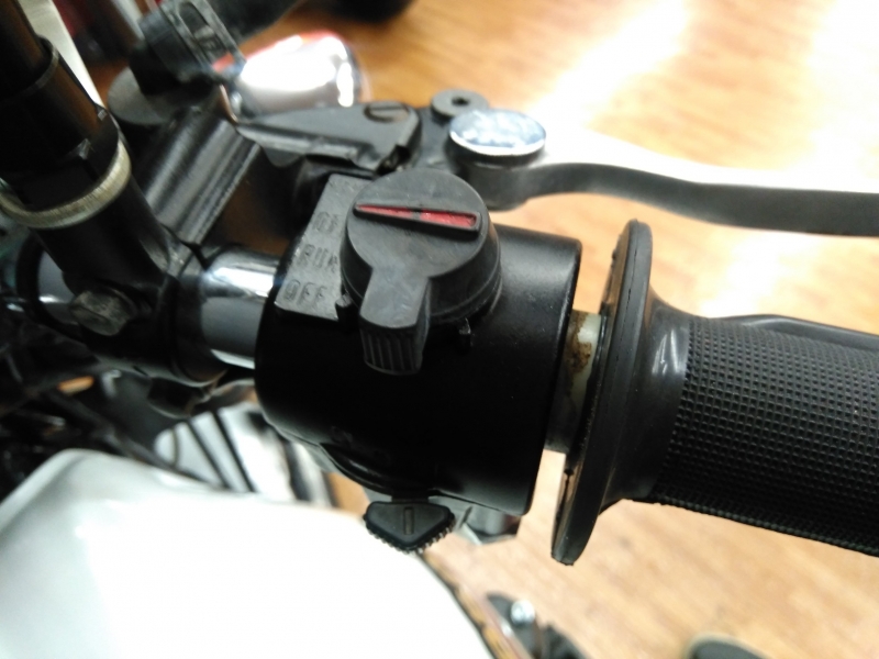 カワサキ Z500(Z400FXエンジン)中型免許でOK! 前後ディスク E4豪華装備 14