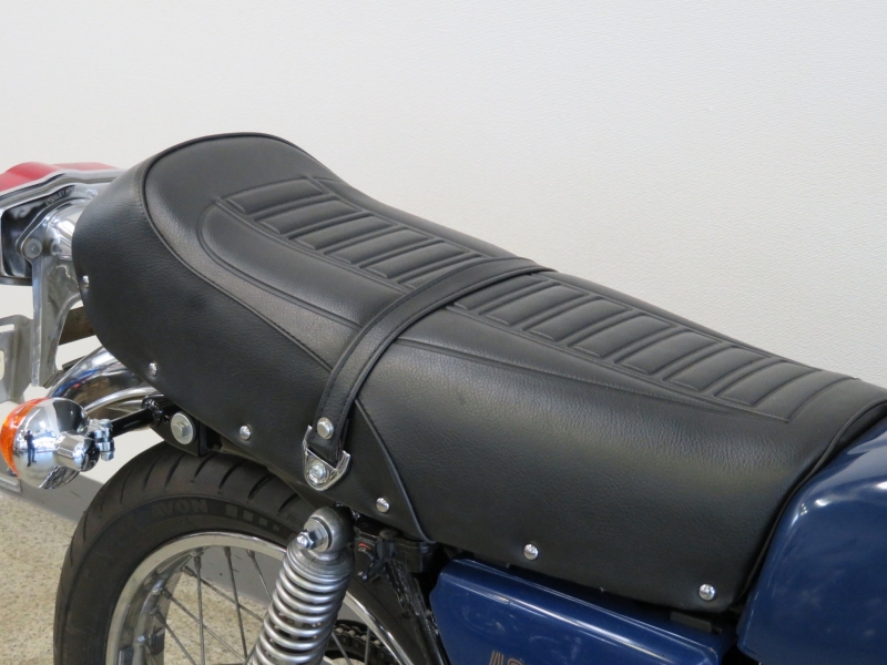 ホンダ CB400F 3